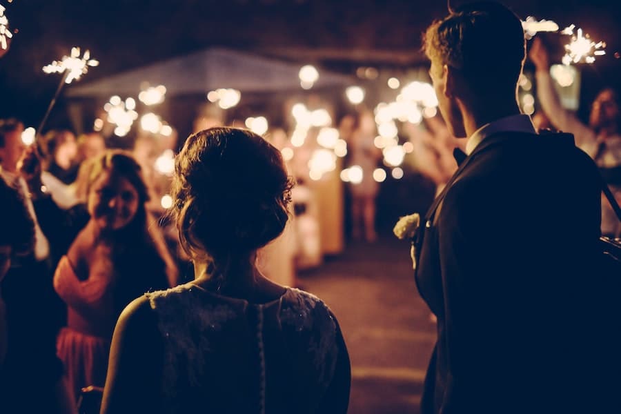 wedding save money budget philadelphia