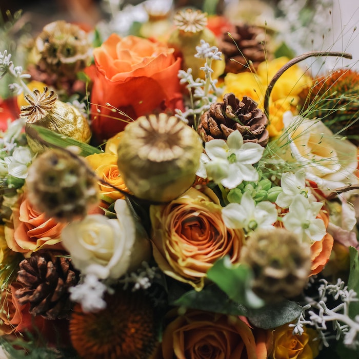 autumn-flowers-orange-green-wedding-photographers-philadelphia